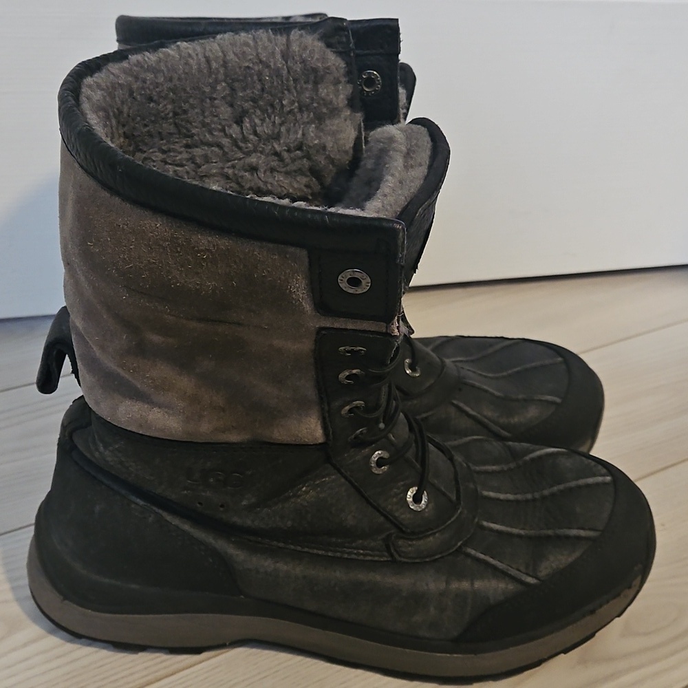 UGG Snow Boots Waterproof Womens Size 10 (Adirondack III) Black And Gray - Picture 5 of 9